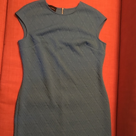 Light blue quilt pattern dress - Picture 2 of 3